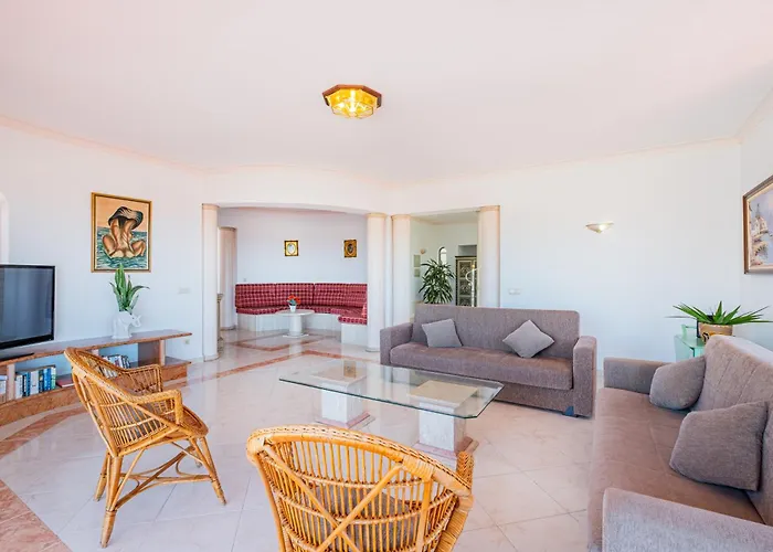 别墅 Atlantida By Atlantic Places 阿尔布费拉